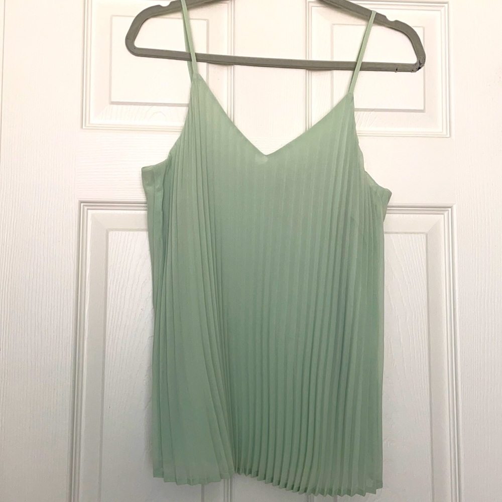 A new day- Green pleaded top